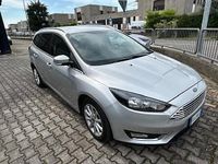 Usata Ford Focus 120 CV (88 kW) 2017 Grigio Station wagon
