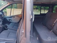 Usata Renault Trafic 140 CV (102 kW) 2015 Grigio Monovolume