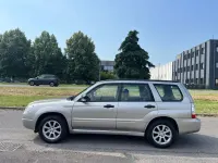 Usata Subaru Forester 158 CV (116 kW) 2006 Grigio SUV