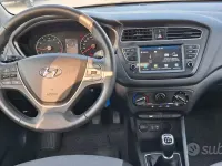 Usata Hyundai i20 73 CV (53 kW) 2020 Bianco Utilitaria