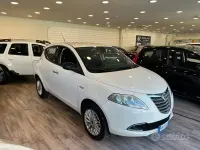 Usata Lancia Ypsilon Gold 80 CV (58 kW) 2014 Bianco Utilitaria