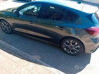 Usata Ford Focus 125 CV (91 kW) 2022 Grigio Berlina