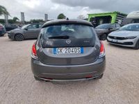Usata Lancia Ypsilon S 69 CV (50 kW) 2022 Grigio Utilitaria