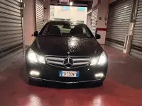 Usata Mercedes E220 170 CV (125 kW) 2010 Nero Coupé