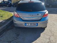 Usata Opel Astra 150 CV (110 kW) 2005 Berlina