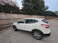 Usata Nissan Qashqai 131 CV (96 kW) 2016 Bianco SUV
