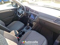 Begagnad VW Tiguan Life 150 HK (110 kW) 2023 Svart SUV