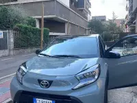 Usata Toyota Aygo X 72 CV (52 kW) 2024 Grigio SUV