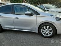 Usata Peugeot 208 Allure 75 CV (55 kW) 2017 Grigio Utilitaria