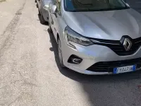 Usata Renault Clio V 101 CV (74 kW) 2019 Grigio Berlina