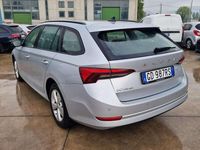 Usata Skoda Octavia Style 116 CV (85 kW) 2021 Argento Station wagon