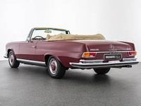 Usata Mercedes 280 SE 200 CV (147 kW) 1971 Rosso Cabrio