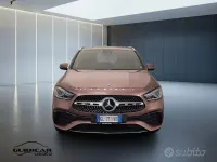 Usata Mercedes GLA200 Premium 150 CV (110 kW) 2022 Grigio SUV