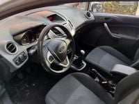Usata Ford Fiesta 68 CV (50 kW) 2011 Bianco Utilitaria
