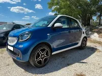 Usata Smart ForFour Proxy 71 CV (52 kW) 2014 Blu Utilitaria