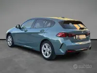 Usata BMW 118 150 CV (110 kW) 2025 Verde Utilitaria