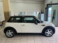 Usata Mini Cooper 109 CV (80 kW) 2007 Beige Utilitaria