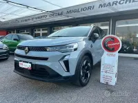 Usata Renault Captur 101 CV (74 kW) 2025 Grigio SUV