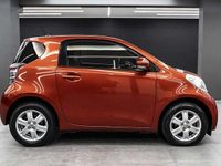 Usata Toyota iQ 68 CV (50 kW) 2013 Arancione metall perlato Utilitaria