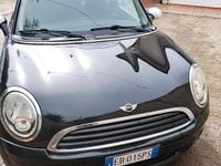 Begagnad Mini ONE 95 HK (69 kW) 2010 Svart Halvkombi
