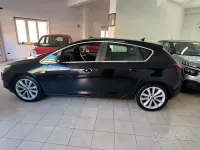Usata Opel Astra 110 CV (80 kW) 2010 Nero Berlina