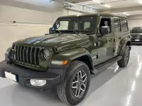 Usata Jeep Wrangler Unlimited Sahara 272 CV (200 kW) 2022 Verde scuro SUV
