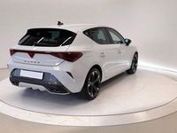 Usata Cupra Leon 150 CV (110 kW) 2025 Bianco pastello Berlina