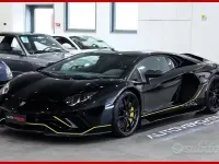 Usata Lamborghini Aventador 779 CV (572 kW) 2022 Nero Coupé