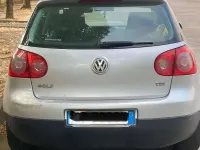 Usata VW Golf IV 90 CV (66 kW) 2004 Grigio Berlina