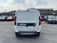 Usata Fiat Doblò Trekking 120 CV (88 kW) 2022 Bianco Monovolume