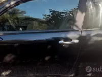Usata Alfa Romeo 147 105 CV (77 kW) 2006 Nero Utilitaria