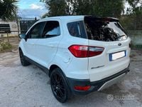 Usata Ford Ecosport Titanium 95 CV (69 kW) 2017 Bianco SUV