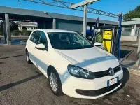 Usata VW Golf VI 80 CV (58 kW) 2011 Bianco Utilitaria