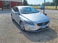 Usata Volvo V40 R-Design 120 CV (88 kW) 2017 Grigio Station wagon