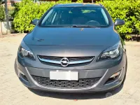 Usata Opel Astra 136 CV (100 kW) 2014 Grigio Station wagon