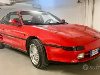 Usata Toyota MR2 156 CV (114 kW) 1991 Rosso Cabrio