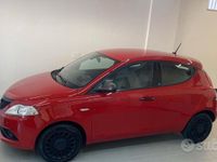 Usata Lancia Ypsilon S 69 CV (50 kW) 2019 Rosso Utilitaria