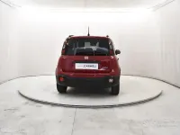 Usado Fiat Panda Cross Cross 70 HP (51 kW) 2025 Vermelho Citadino