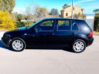 Usata VW Golf IV Highline 100 CV (73 kW) 2000 Nero Berlina
