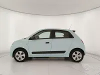 Usata Renault Twingo 60 kW (82 CV) 2023 Blu Utilitaria