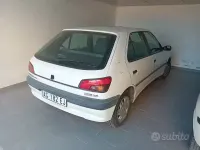 Usata Peugeot 306 75 CV (55 kW) 1995 Bianco Berlina