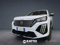 Occasion Peugeot 2008 Allure 131 ch (96 kW) 2025 Blanc SUV