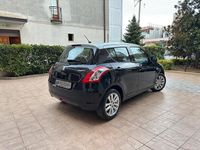 Usata Suzuki Swift Cool 75 CV (55 kW) 2015 Nero Utilitaria