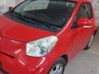 Usata Toyota iQ 98 CV (72 kW) 2010 Rosso Utilitaria
