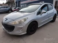 Usata Peugeot 308 109 CV (80 kW) 2007 Grigio Utilitaria