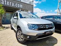 Usata Dacia Duster Lauréate 109 CV (80 kW) 2014 Grigio SUV