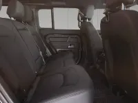 Nuova Land Rover Defender SE Dynamic 200 CV (147 kW) 2025 Santorini black SUV