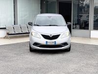 Usata Lancia Ypsilon 69 CV (50 kW) 2017 Grigio Utilitaria