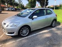 usata Toyota Auris D4D 2.0