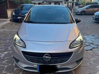 Usado Opel Corsa 69 HP (50 kW) 2016 Cinzento Coupé